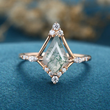 Kite cut Moss Agate Gold Engagement Ring