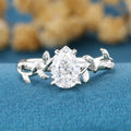 Pear cut Lab-Grown Diamond Leaf Rose Gold Engagement Ring