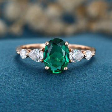 Oval cut Lab grown Emerald Solid Gold Engagement Ring
