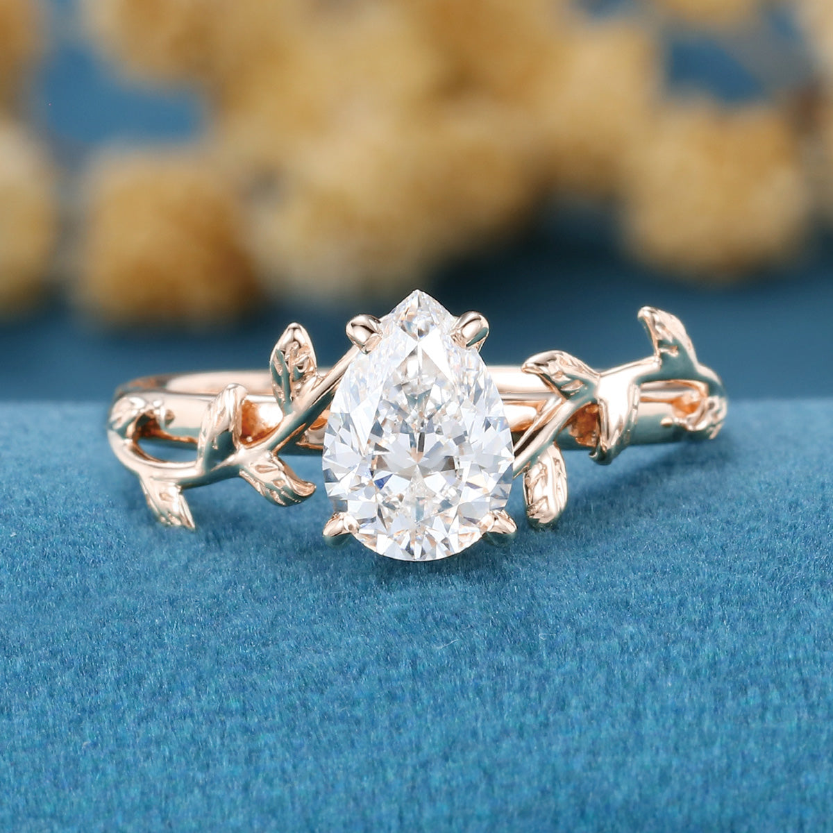 Pear cut Lab-Grown Diamond Leaf Rose Gold Engagement Ring