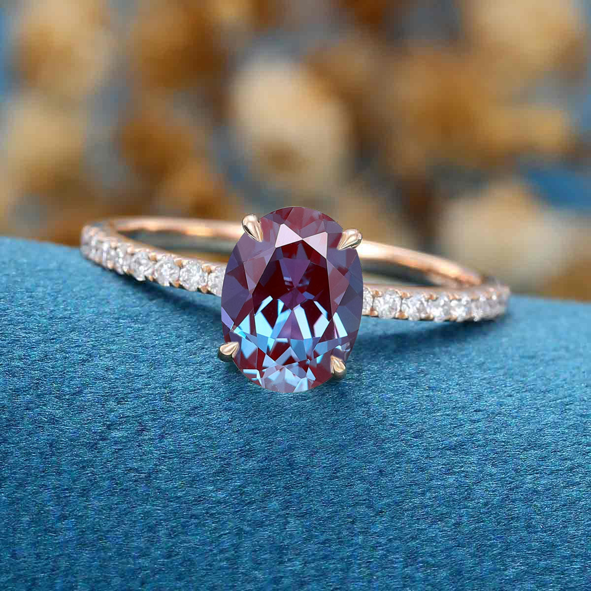 Oval cut Alexandrite | Diamond Engagement ring