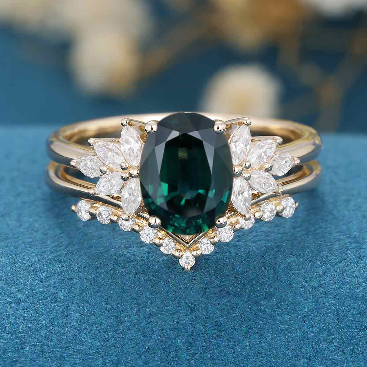 Oval Blue-Green Sapphire Cluster Engagement ring Bridal Set