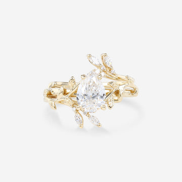 Pear cut Lab-Grown Diamond Leaf Rose Gold Wedding Bridal set