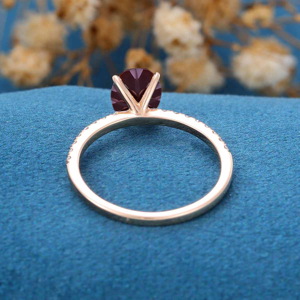 Oval cut Alexandrite | Diamond Engagement ring