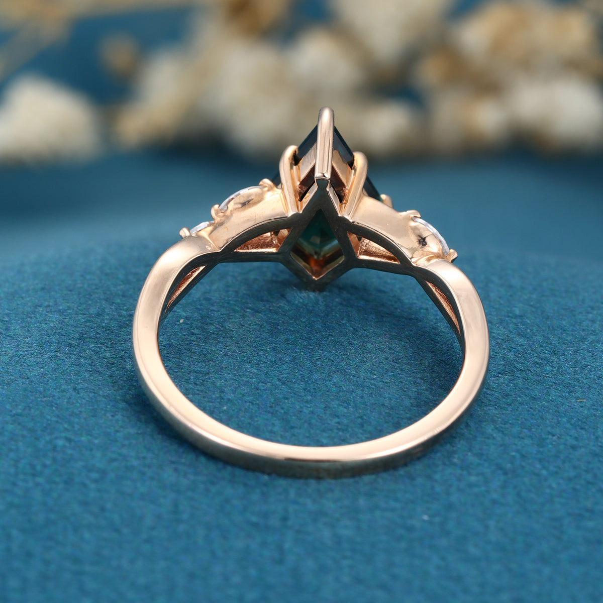 Kite cut Lab grown Blue green Sapphire Solid Gold Engagement Ring