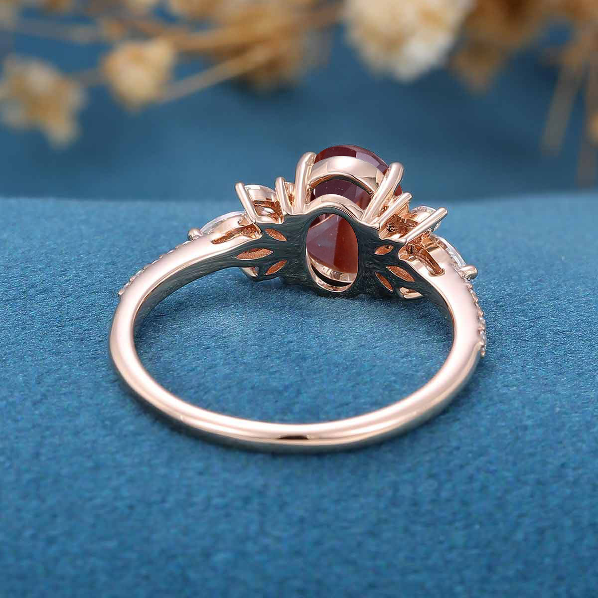 Oval cut Alexandrite | Diamond Engagement ring