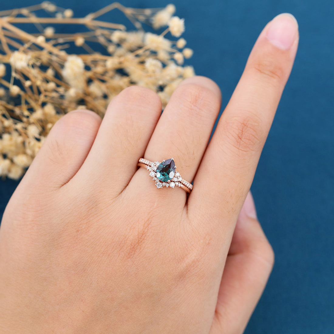 Pear Cut Lab Alexandrite Matching Moissanite | Diamonds Gold Bridal Set