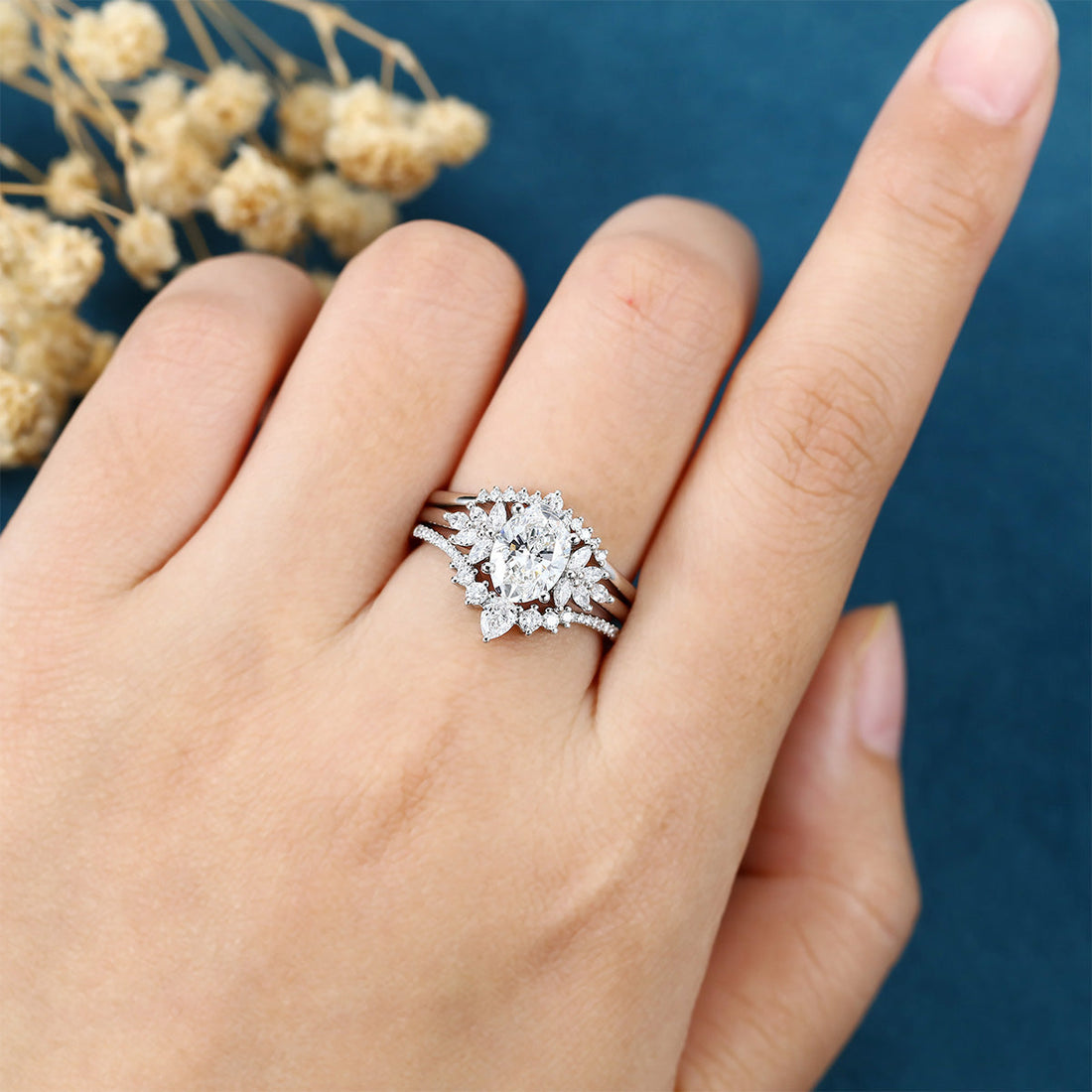 Nature Inspired 1.8Carat Oval cut Lab grown diamond Bridal Set