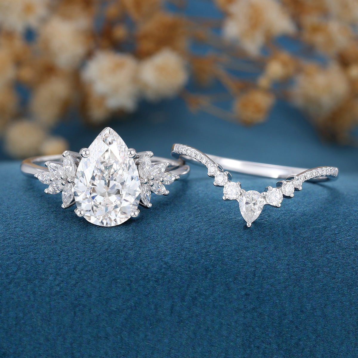 Pear cut Lab-Grown Diamond Engagement ring Rose gold Cluster Diamond Wedding Bridal Set