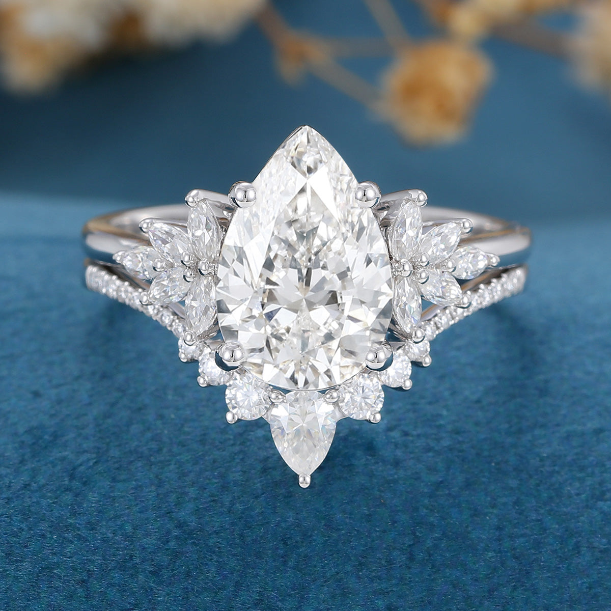 Pear cut Lab-Grown Diamond Engagement ring Rose gold Cluster Diamond Wedding Bridal Set