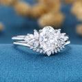 Nature Inspired 1.8Carat Oval cut Lab grown diamond Bridal Set
