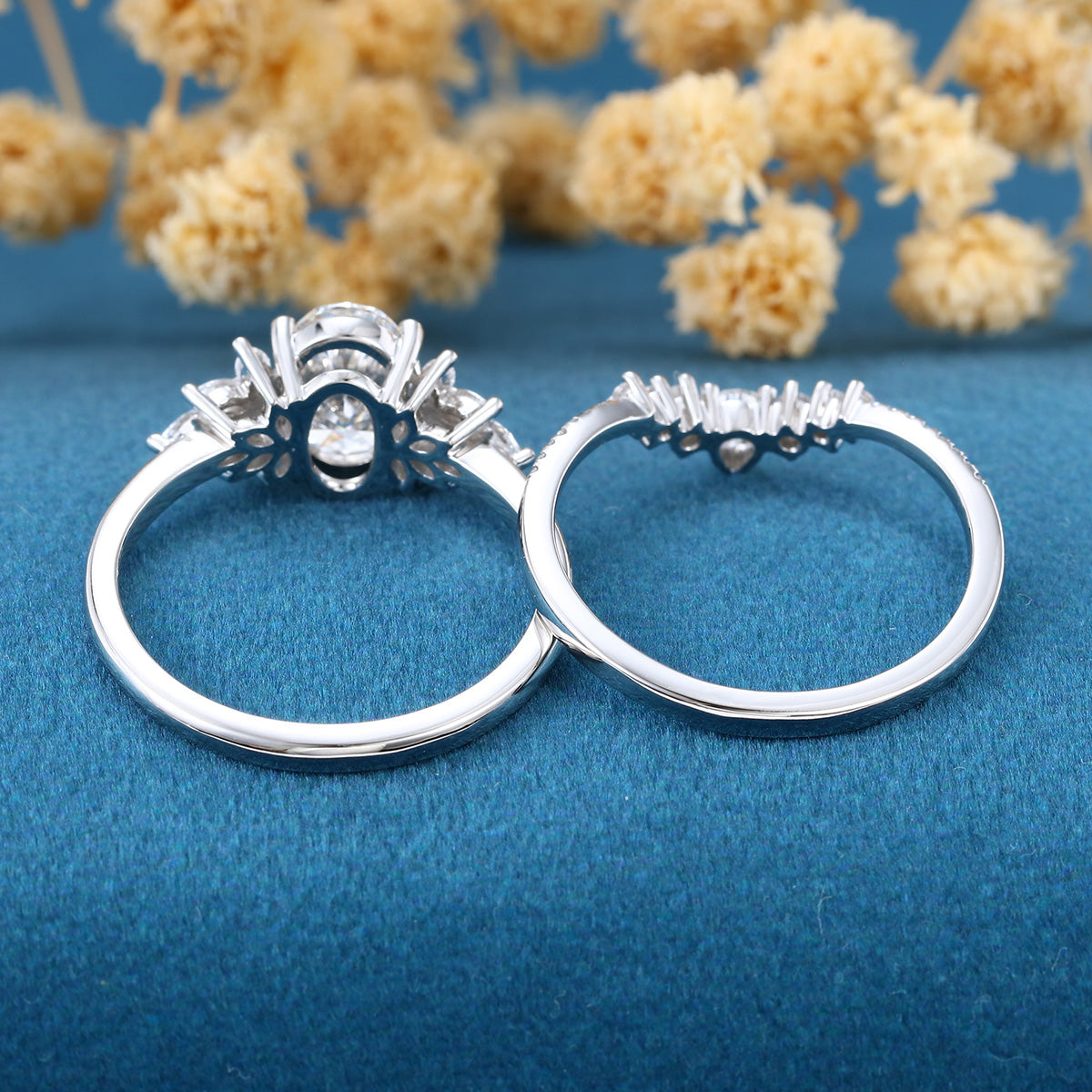 Nature Inspired 1.8Carat Oval cut Lab grown diamond Bridal Set