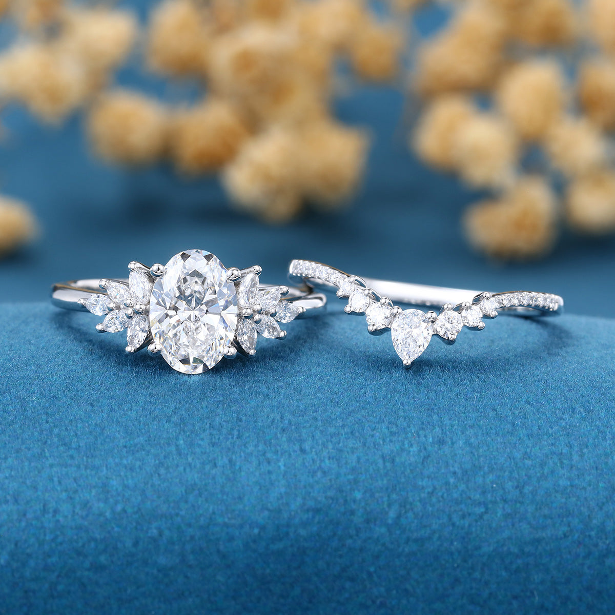 Nature Inspired 1.8Carat Oval cut Lab grown diamond Bridal Set