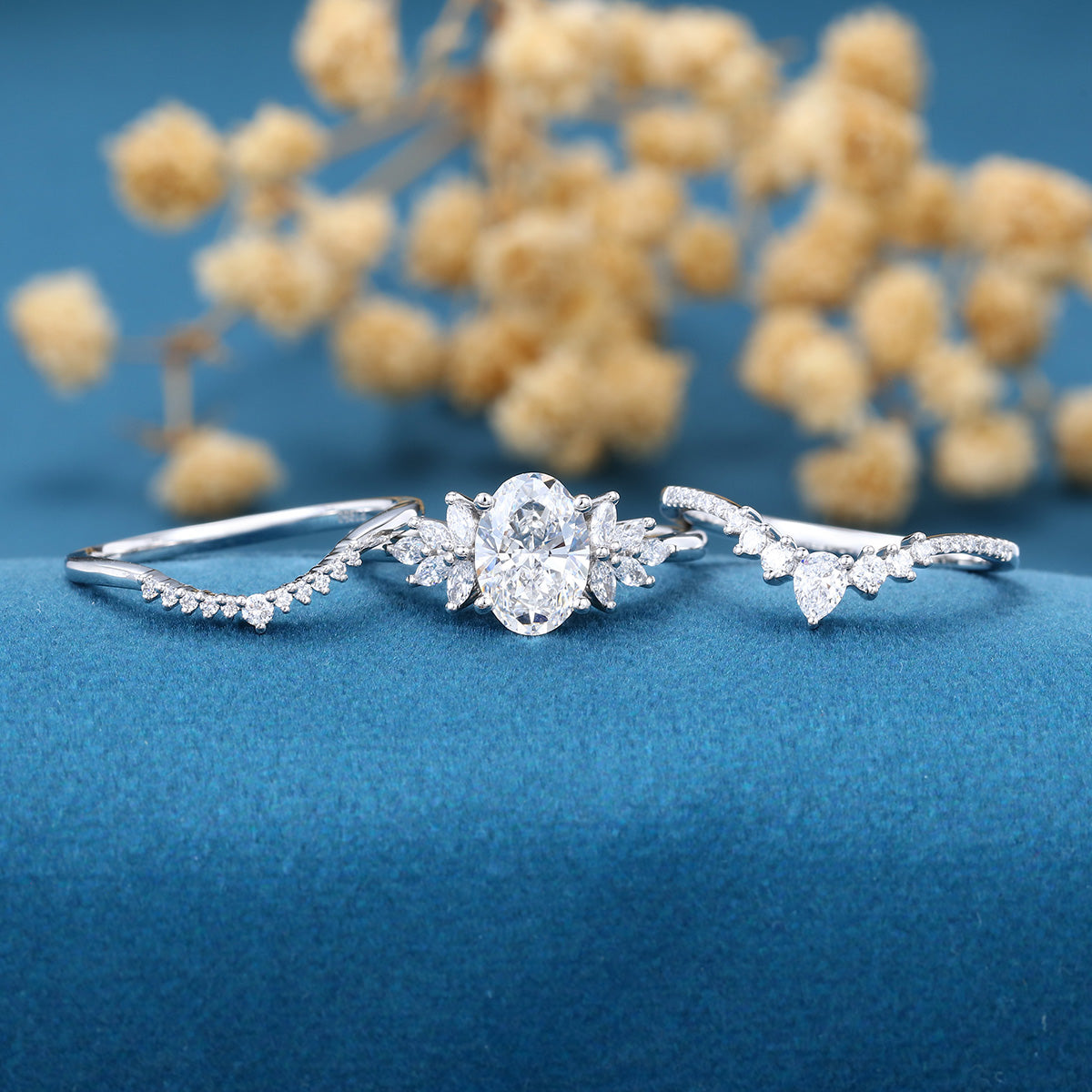Nature Inspired 1.8Carat Oval cut Lab grown diamond Bridal Set