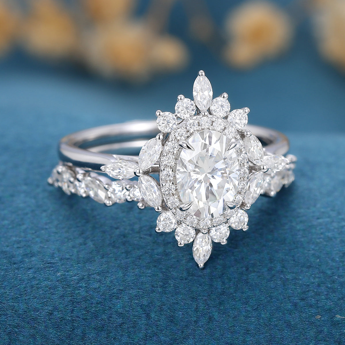 Oval cut Moissanite Engagement ring Bridal Set
