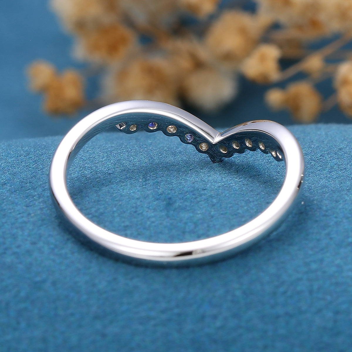 Natural Sapphire | Diamond Curved Wedding Band Ring