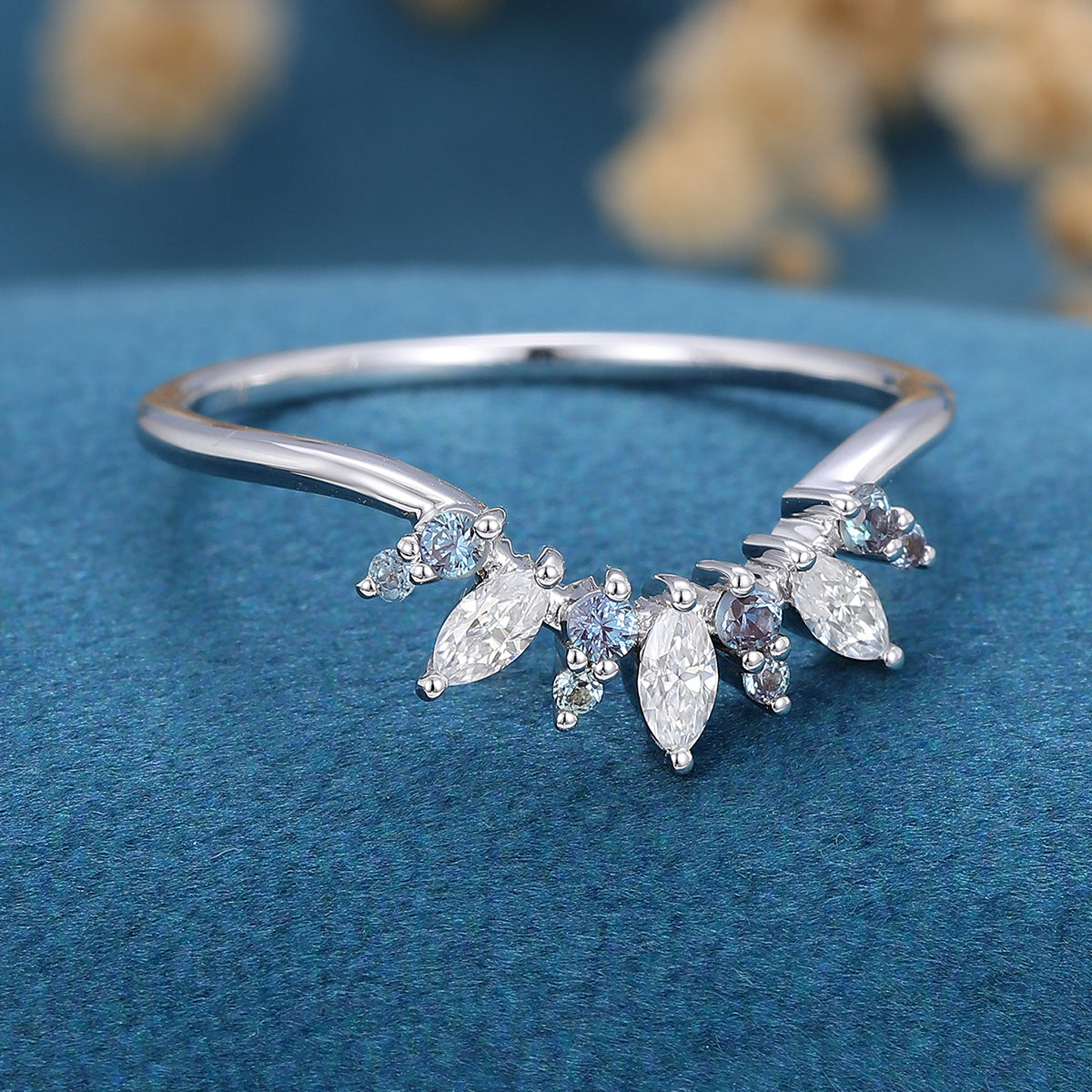 Moissanite | Alexandrite Curved Wedding Band Ring
