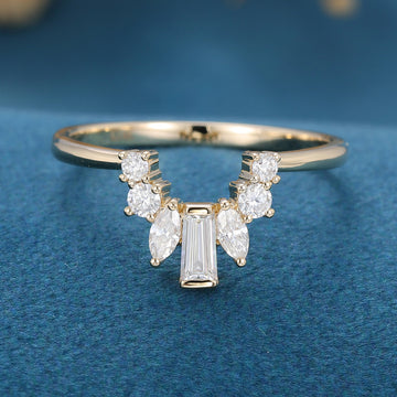 Baguette Moissanite Curved Wedding Band Ring