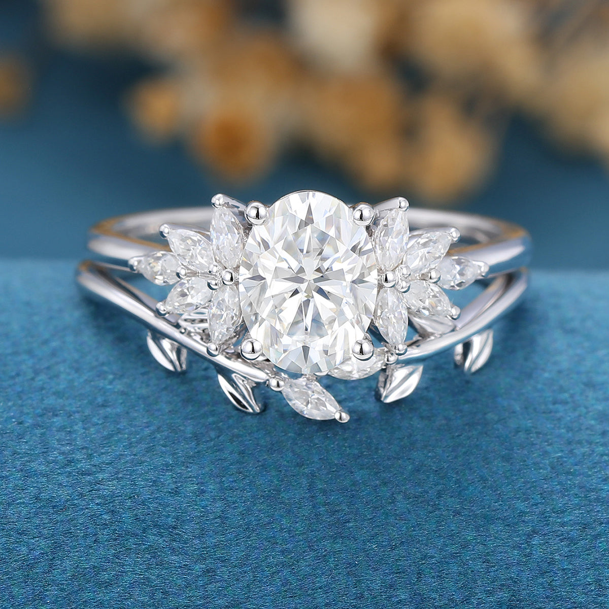 Oval cut Moissanite Engagement ring Bridal Set