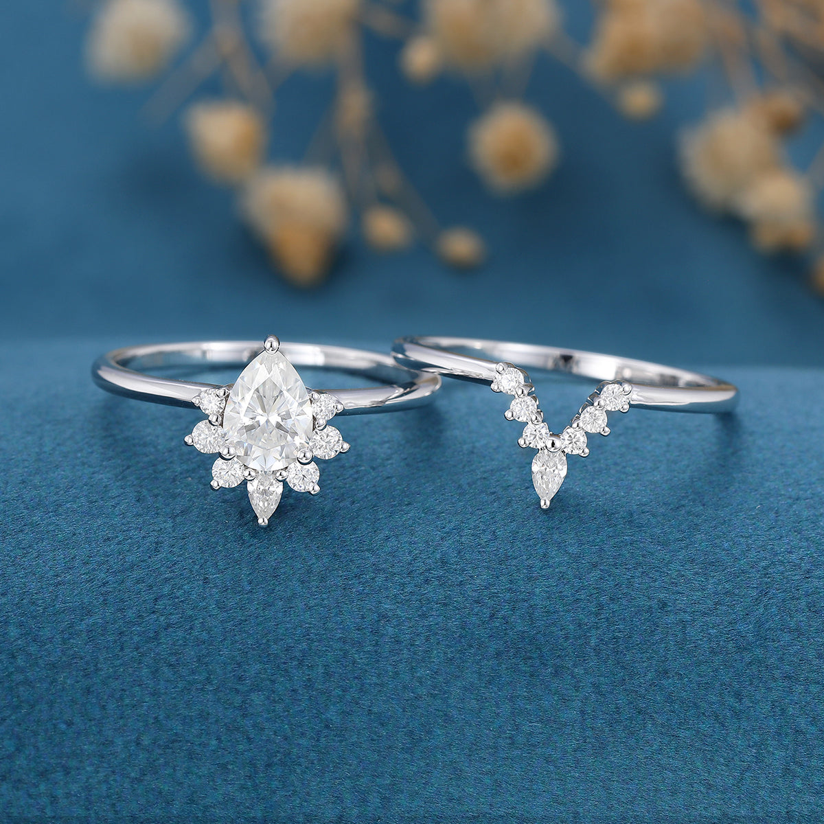 Pear cut Halo Engagement ring Bridal Set
