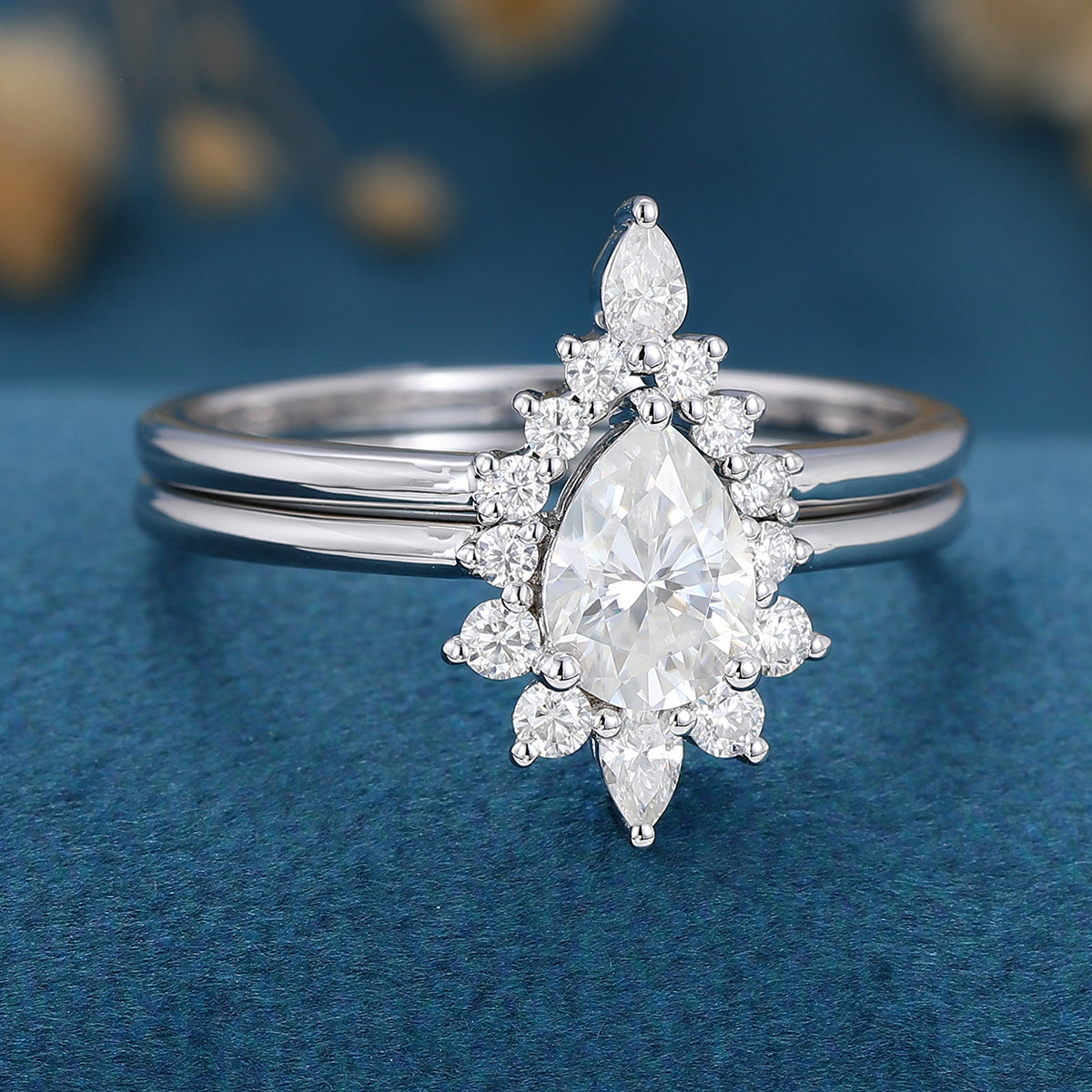 Pear cut Halo Engagement ring Bridal Set