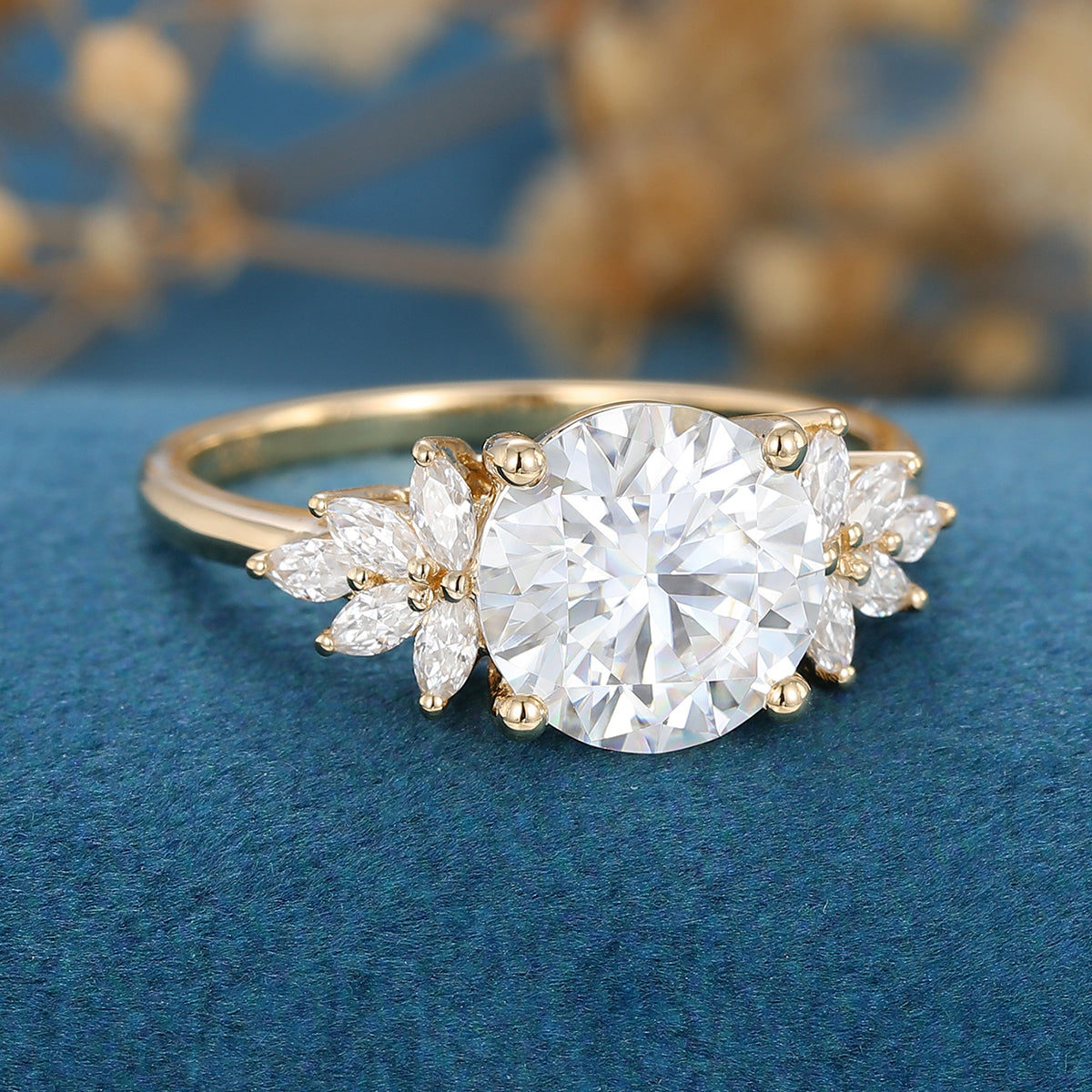8.5mm Round cut Moissanite Cluster Engagement ring