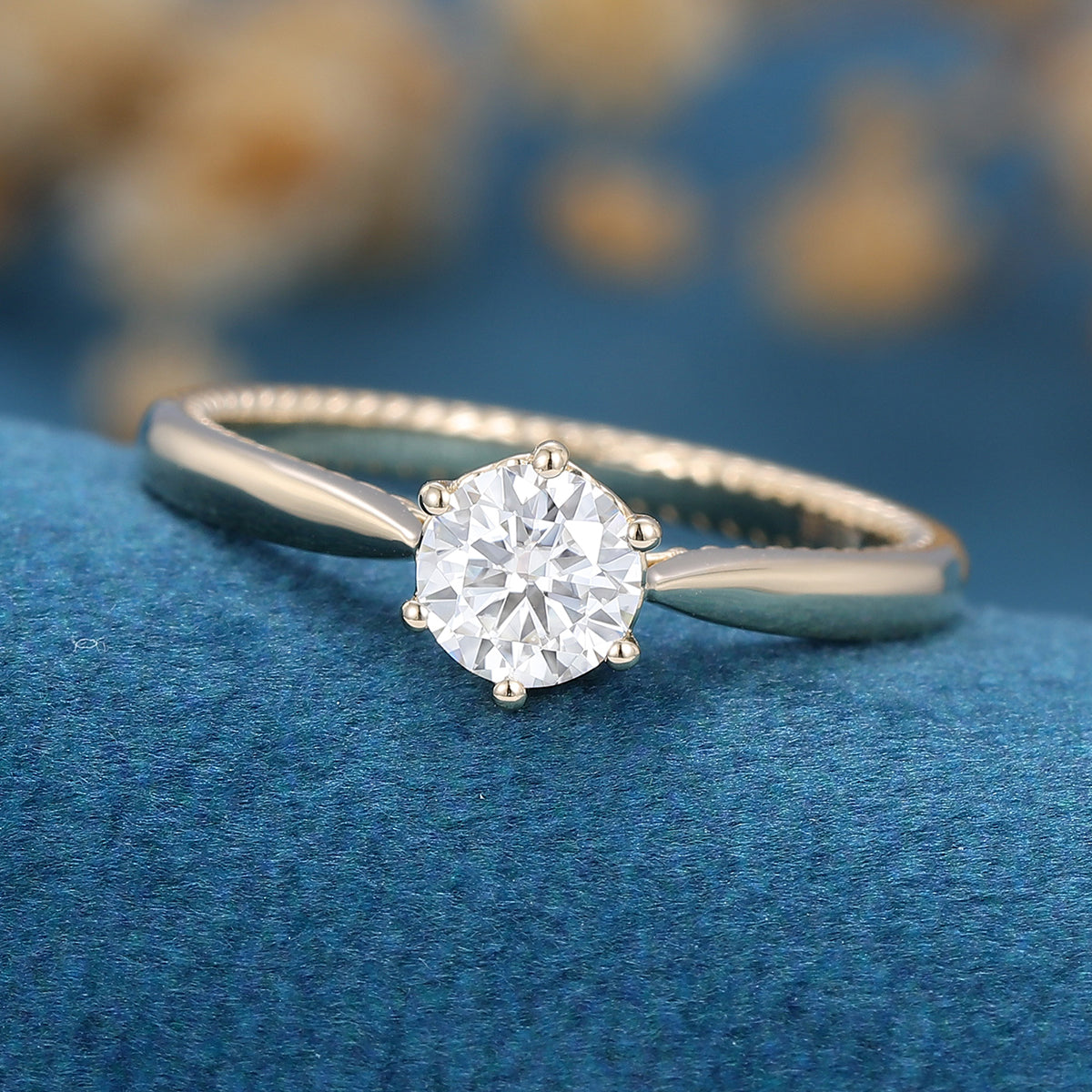 Round cut Moissanite Minimalist Engagement Ring