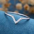 Round cut Diamond Chevron Wedding Band Ring