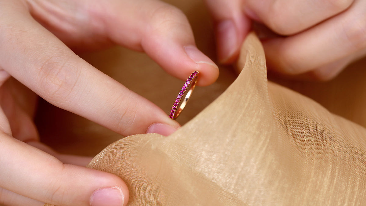 What Is an Eternity Ring? Meaning, Styles & When to Give One