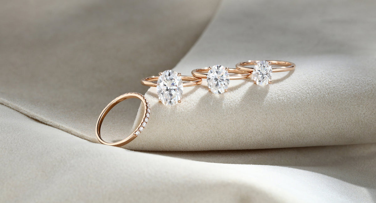 Cluster Ring vs. Solitaire: Which One Feels More You?