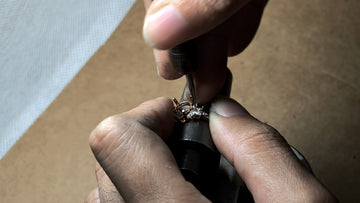 How Moss Agate Rings Are Made: A Step-by-Step Craftsmanship Process from Raw Stone to Finished Jewelry