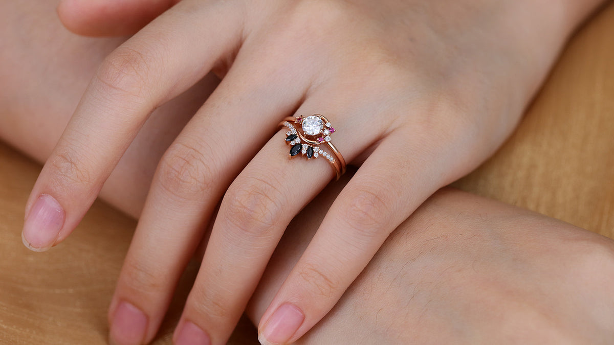 Engagement Ring vs Wedding Ring Cost: What Should You Actually Spend in 2026?