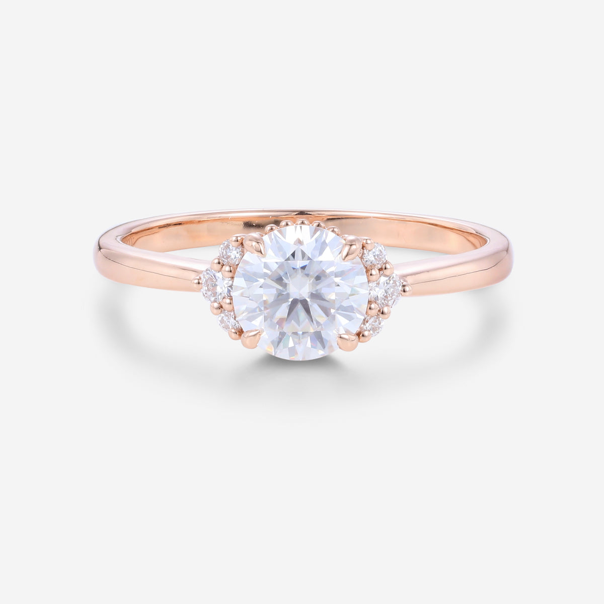 Round cut Moissanite Engagement ring