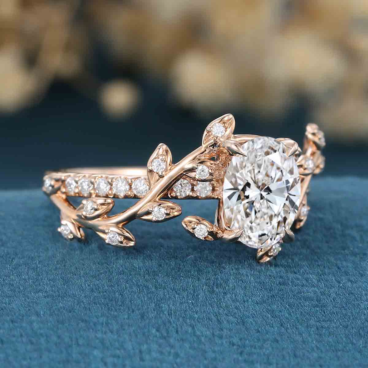 1.0CT~5.0CT Oval cut Lab grown Diamond Halo Engagement Ring