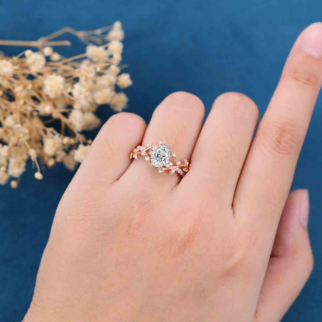 1.0CT~5.0CT Oval cut Lab grown Diamond Halo Engagement Ring
