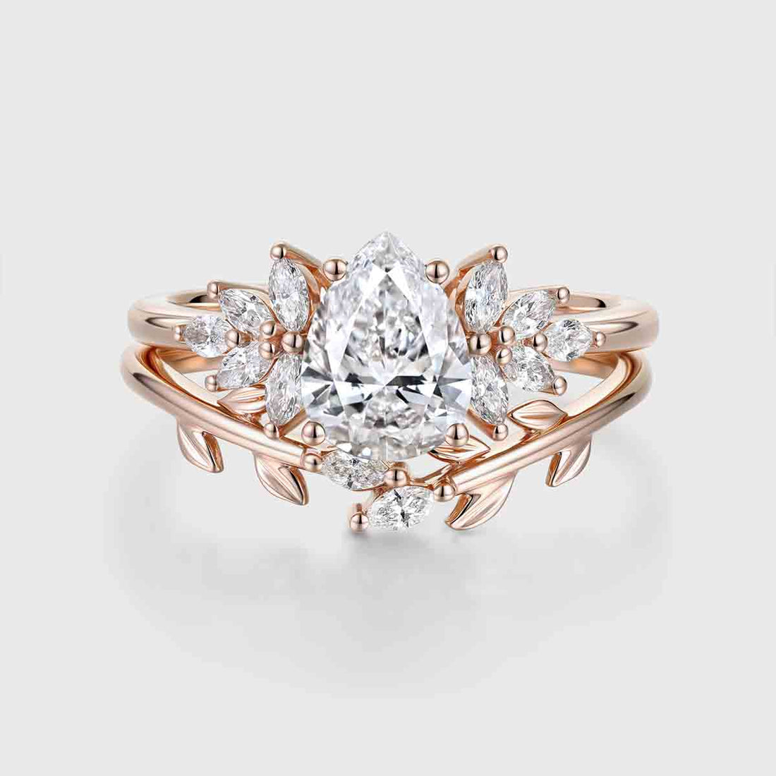 1.0CT~5.0CT Pear cut Lab Grown Diamond Cluster Engagement Ring Set