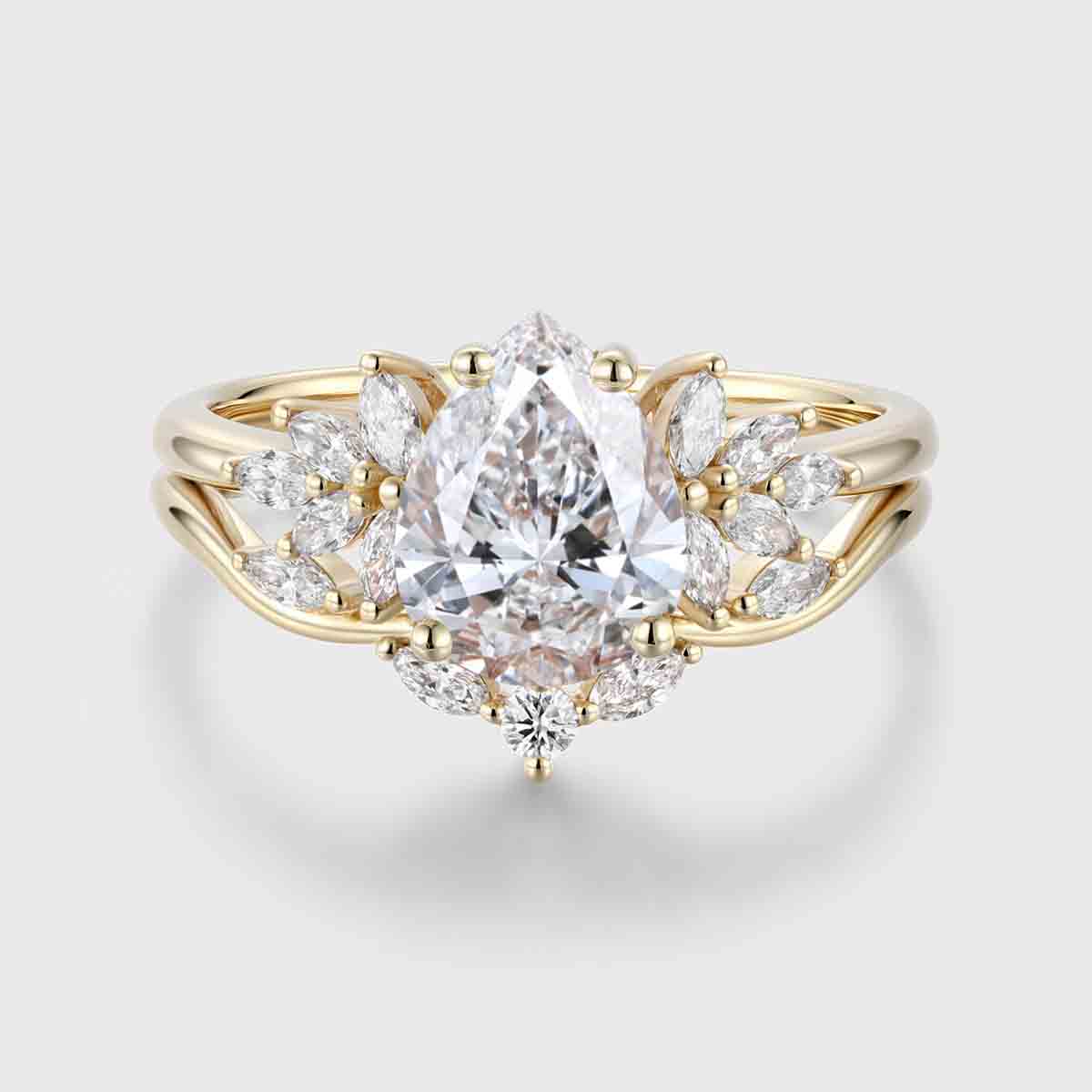1.0CT~5.0CT Pear cut Lab Grown Diamond Cluster Bridal Set