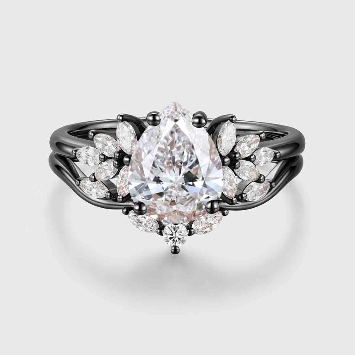 1.0CT~5.0CT Pear cut Lab Grown Diamond Cluster Bridal Set