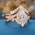 1.0CT~5.0CT Pear cut Lab Grown Diamond Halo Bridal Set