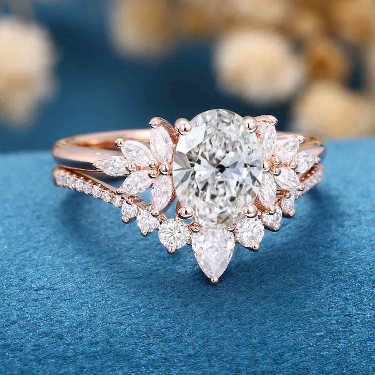 1.0CT~5.0CT Oval cut Lab grown Diamond Cluster Engagement Ring Set