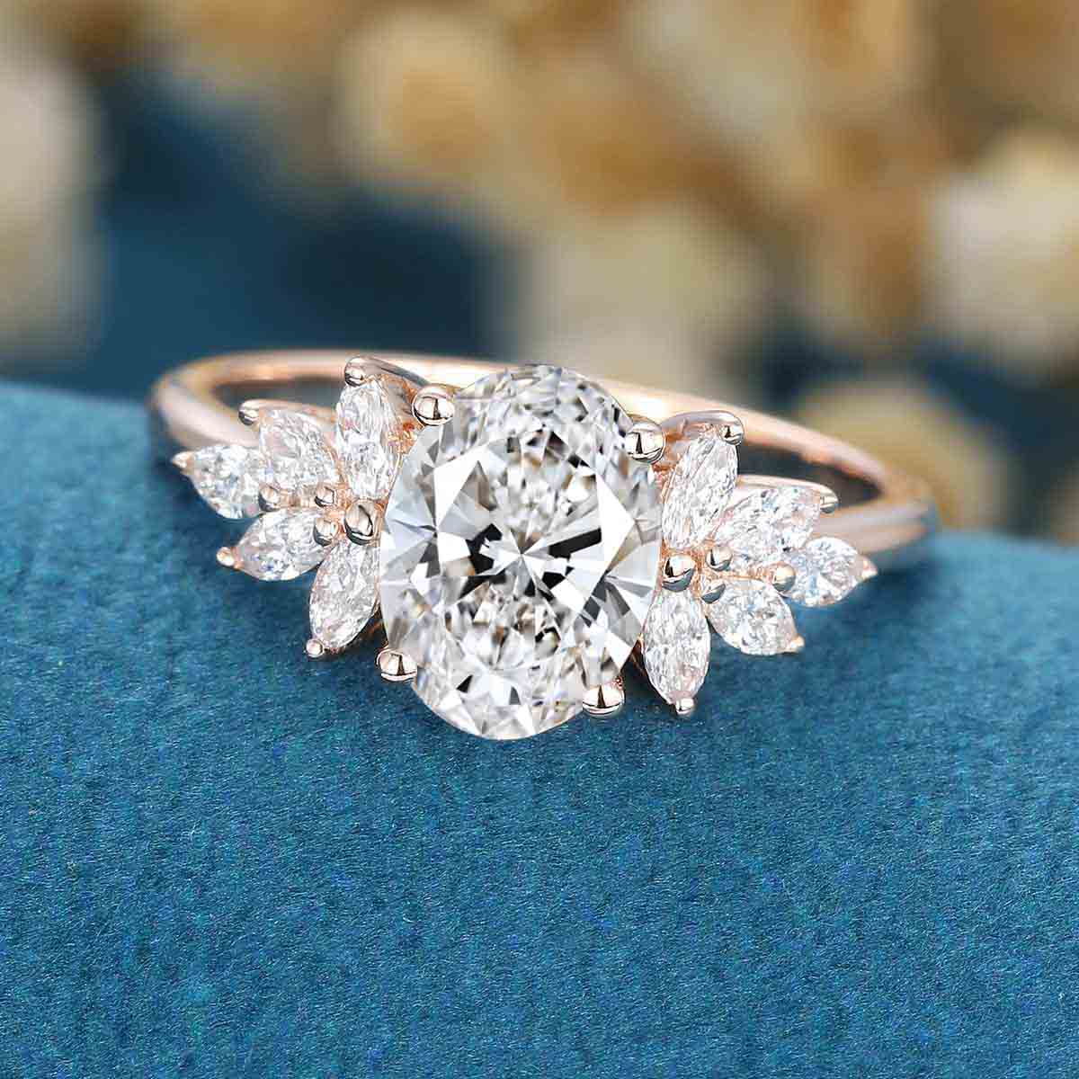 1.0CT~5.0CT Oval cut Lab Grown Diamond Cluster Engagement Ring