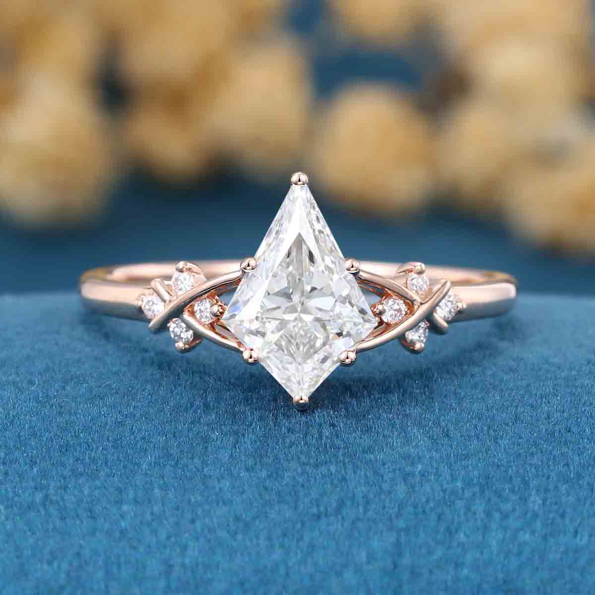 1.0CT~5.0CT Kite cut Cluster Lab Grown Diamond Engagement Ring