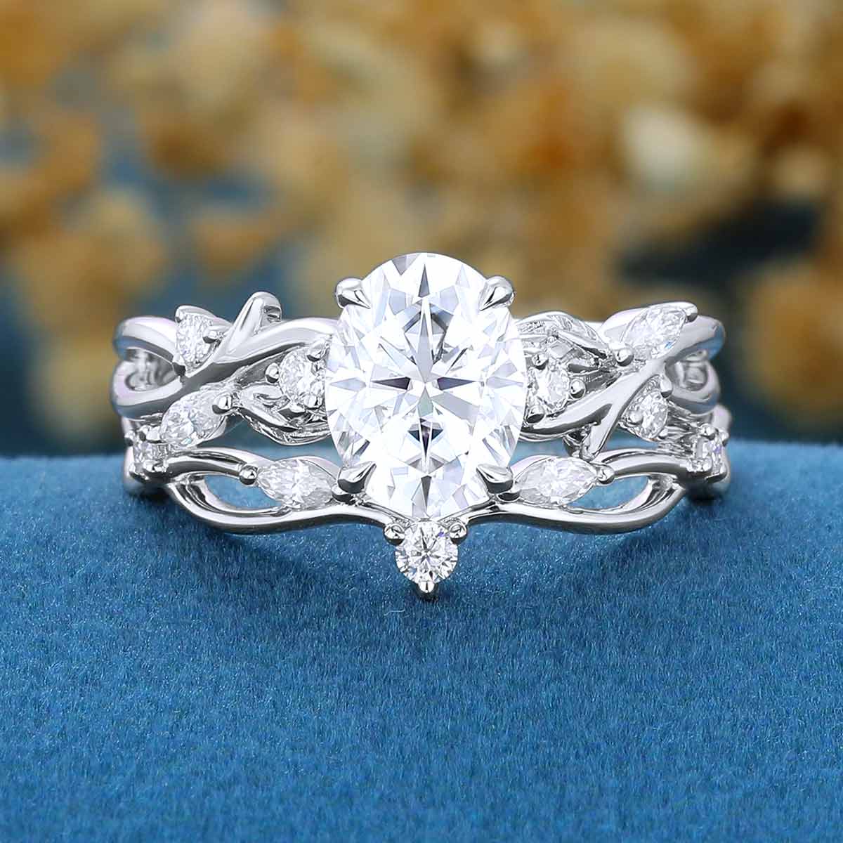 1.0ct~5.0ct Oval Cut Moissanite Cluster Engagement ring Bridal Set