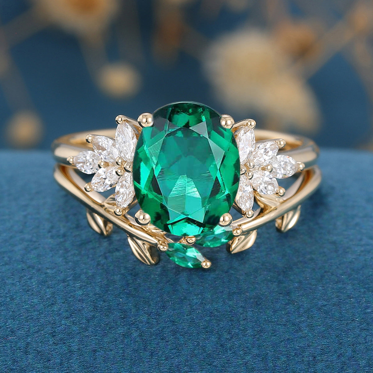 Oval cut Emerald Cluster Engagement ring Bridal Set