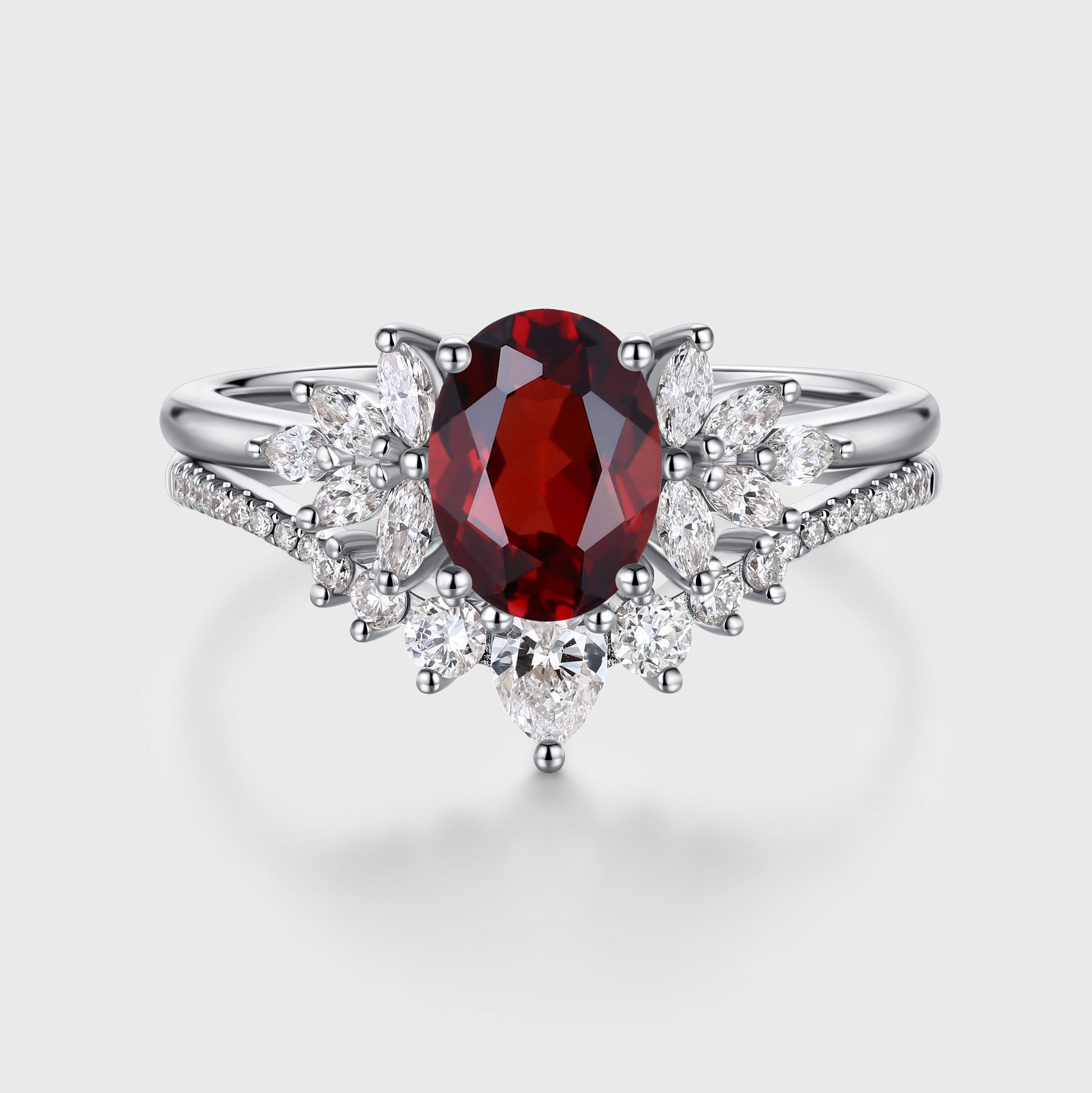 Vintage Oval cut Garnet Cluster Engagement ring Bridal Set