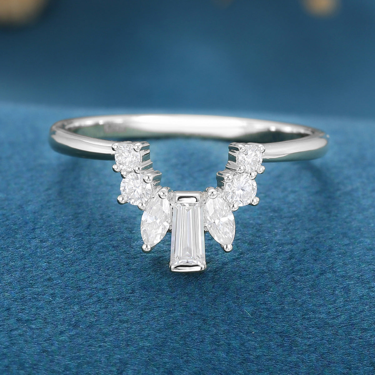 Baguette Moissanite Curved Wedding Band Ring