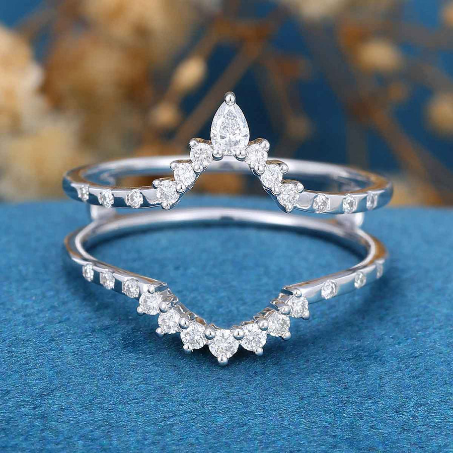 Moissanite | Lab Grown | Nature Diamond Curved Wedding Band