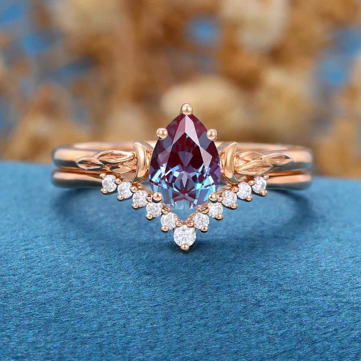 Pear cut Alexandrite | Diamond Engagement Ring Bridal Set 