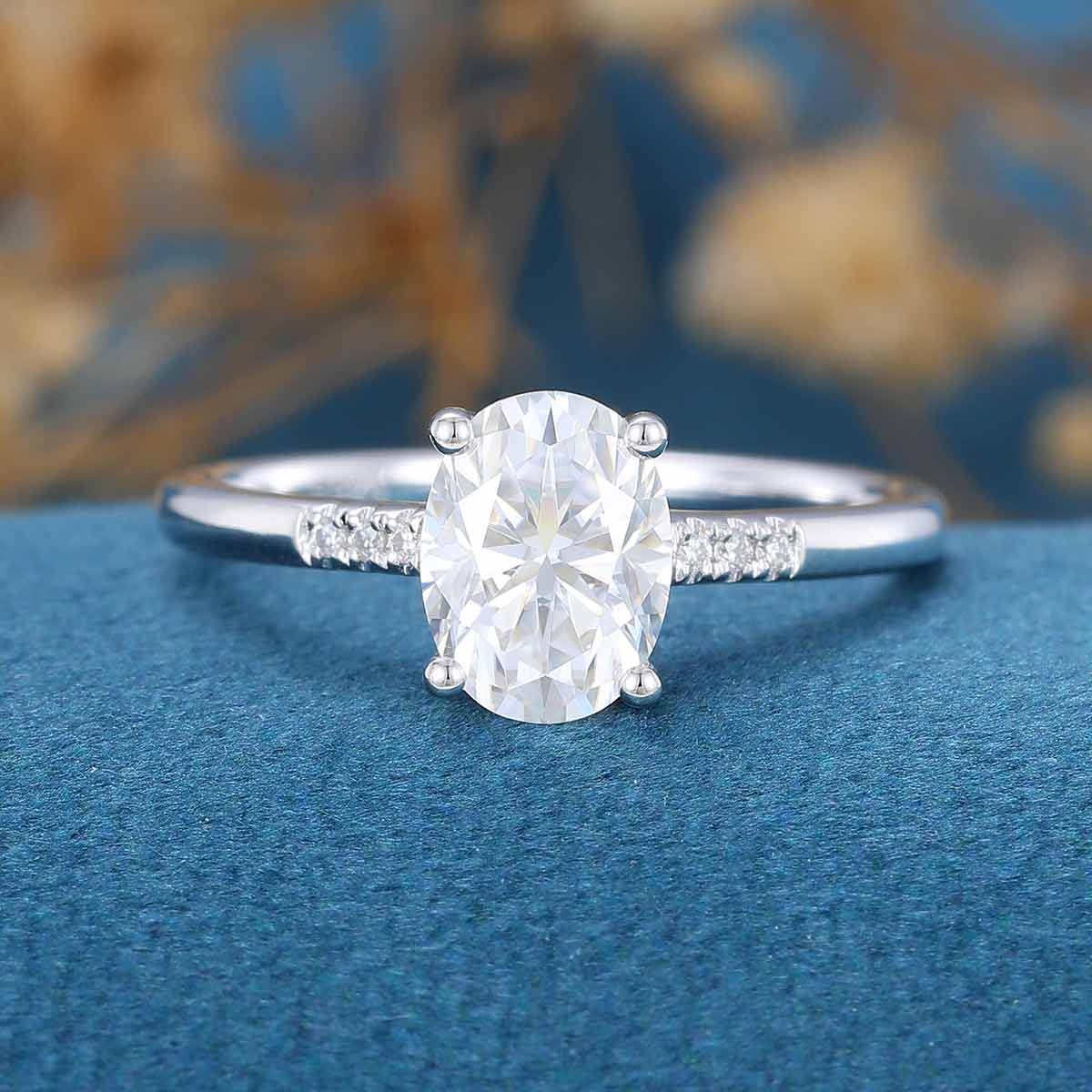 Oval cut Moissanite Engagement ring