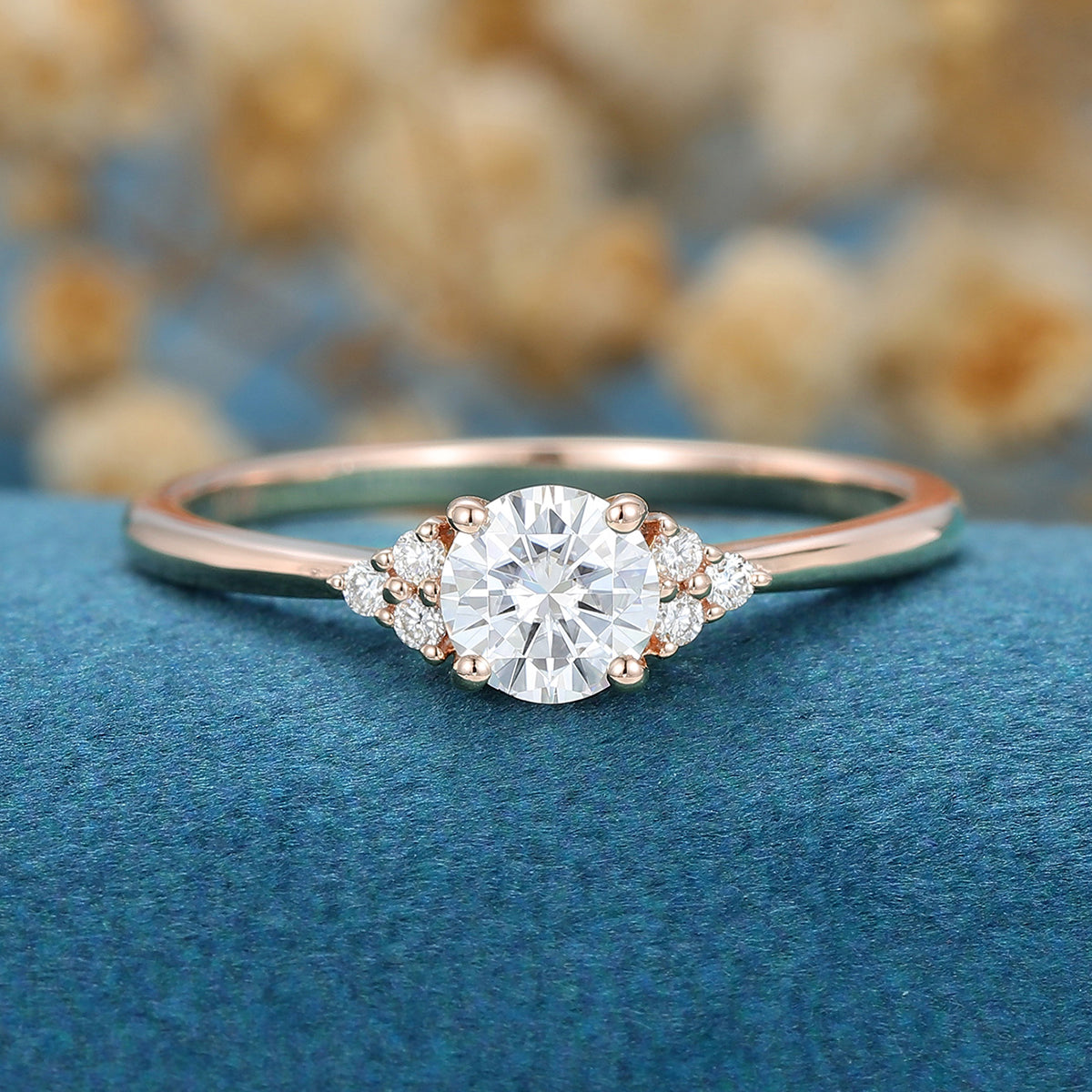 Round cut Moissanite Engagement Ring